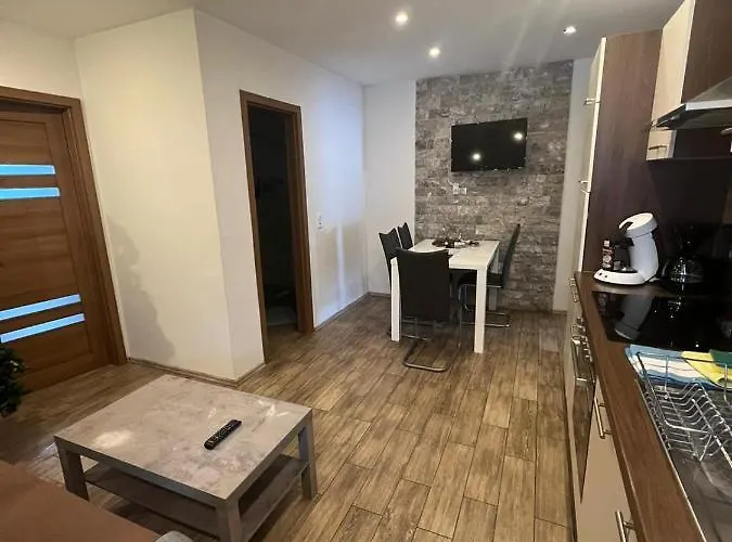 Terezia-appartements Nassfeld דירה הרמגור